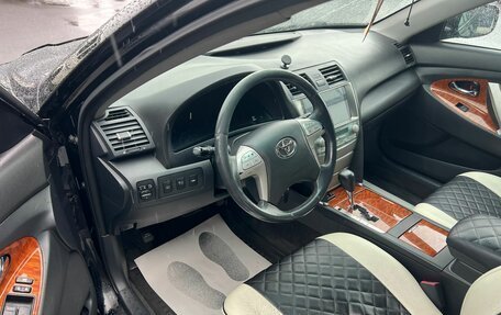 Toyota Camry, 2008 год, 1 329 000 рублей, 10 фотография