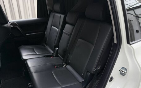 Toyota Land Cruiser Prado 150 рестайлинг 2, 2018 год, 4 849 000 рублей, 10 фотография