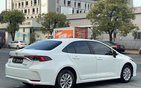Toyota Corolla, 2021 год, 1 380 000 рублей, 5 фотография