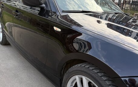 BMW 1 серия, 2011 год, 900 000 рублей, 8 фотография