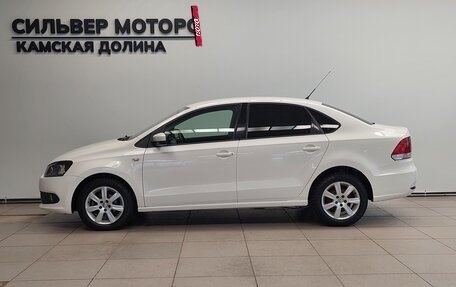 Volkswagen Polo VI (EU Market), 2012 год, 680 000 рублей, 3 фотография