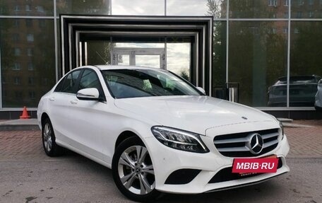 Mercedes-Benz C-Класс, 2019 год, 3 899 000 рублей, 3 фотография