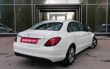 Mercedes-Benz C-Класс, 2019 год, 3 899 000 рублей, 7 фотография