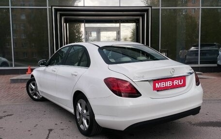 Mercedes-Benz C-Класс, 2019 год, 3 899 000 рублей, 9 фотография