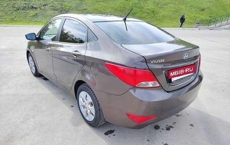 Hyundai Solaris II рестайлинг, 2014 год, 980 000 рублей, 5 фотография