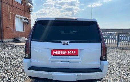 Cadillac Escalade IV, 2019 год, 6 500 000 рублей, 5 фотография