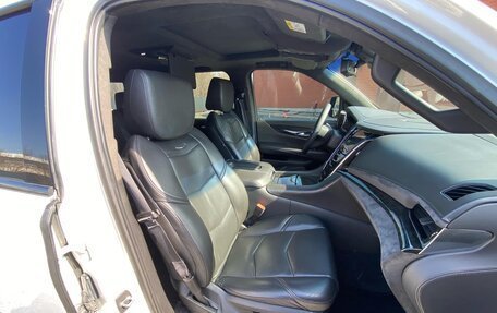 Cadillac Escalade IV, 2019 год, 6 500 000 рублей, 13 фотография