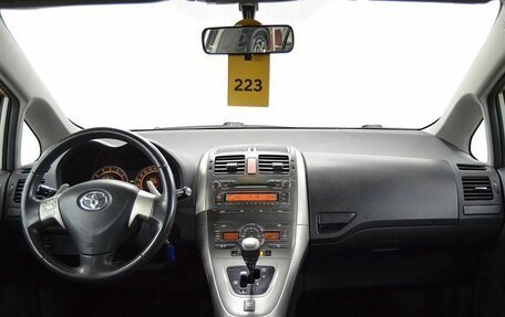 Toyota Auris II, 2008 год, 630 000 рублей, 11 фотография