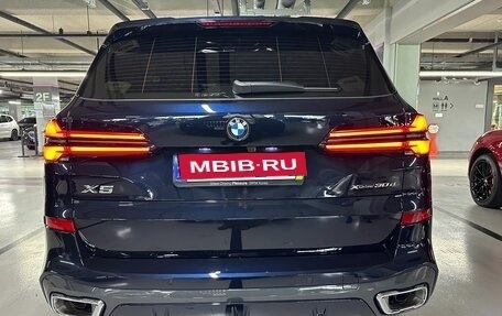 BMW X5, 2021 год, 6 400 000 рублей, 3 фотография