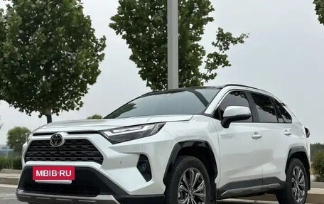Toyota RAV4, 2025 год, 2 550 007 рублей, 2 фотография