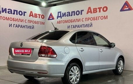 Volkswagen Polo VI (EU Market), 2017 год, 1 078 000 рублей, 2 фотография