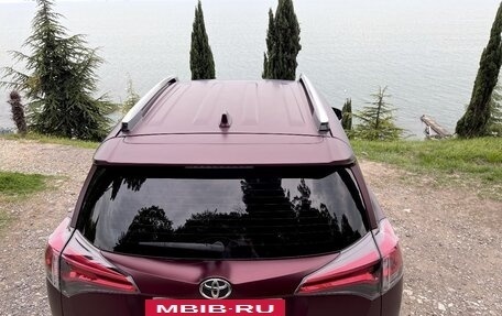 Toyota RAV4, 2018 год, 2 490 000 рублей, 9 фотография
