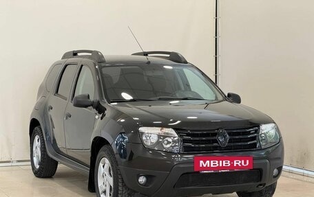 Renault Duster I рестайлинг, 2015 год, 955 000 рублей, 2 фотография