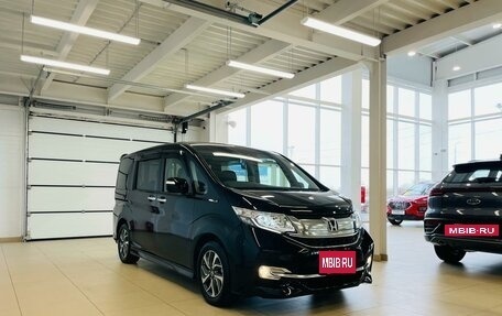 Honda Stepwgn IV, 2017 год, 2 679 000 рублей, 8 фотография