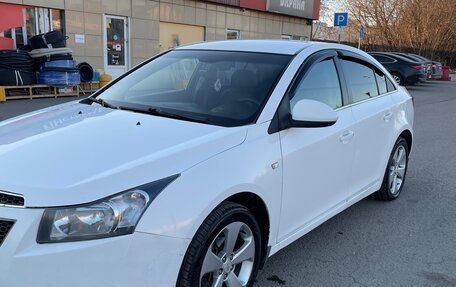 Chevrolet Cruze II, 2012 год, 830 000 рублей, 3 фотография