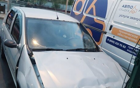 Renault Logan I, 2006 год, 139 999 рублей, 2 фотография