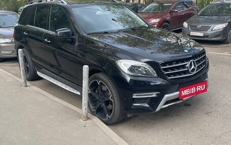 Mercedes-Benz M-Класс, 2012 год, 2 800 000 рублей, 3 фотография