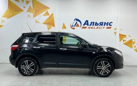 Nissan Qashqai, 2011 год, 870 000 рублей, 2 фотография