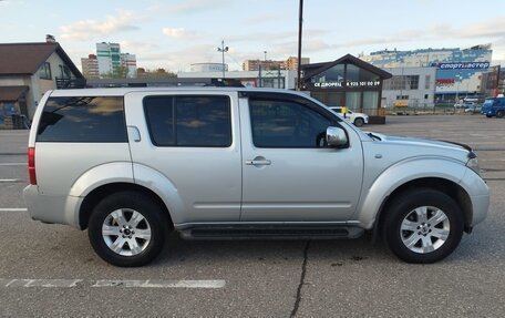 Nissan Pathfinder, 2005 год, 780 000 рублей, 4 фотография