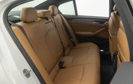 BMW 5 серия, 2019 год, 4 095 000 рублей, 9 фотография
