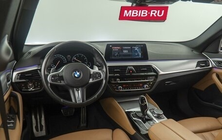 BMW 5 серия, 2019 год, 4 095 000 рублей, 8 фотография