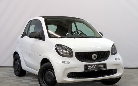 Smart Fortwo III, 2017 год, 815 000 рублей, 3 фотография