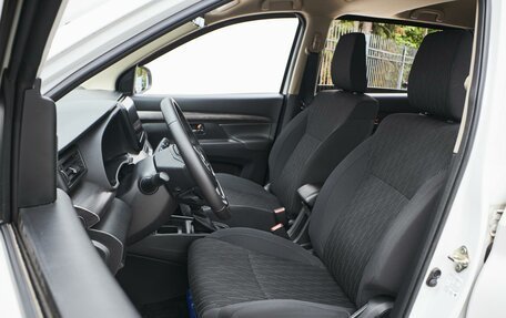 Suzuki Ertiga II, 2023 год, 2 549 000 рублей, 15 фотография