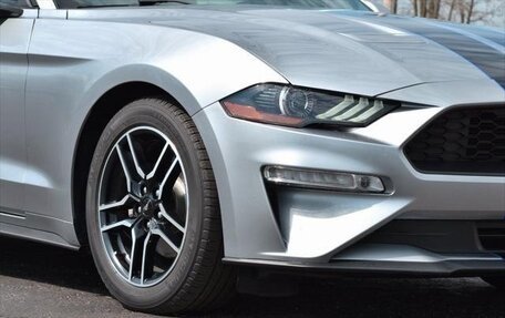 Ford Mustang VI рестайлинг, 2021 год, 2 786 555 рублей, 6 фотография