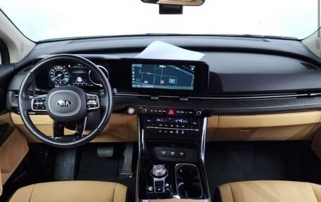 KIA Carnival, 2021 год, 2 800 000 рублей, 6 фотография