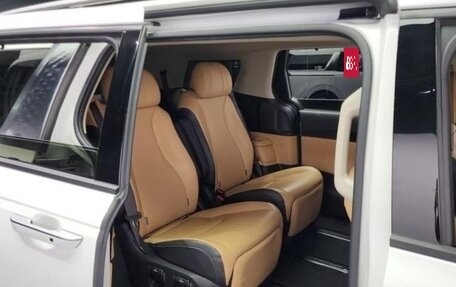 KIA Carnival, 2021 год, 2 800 000 рублей, 11 фотография