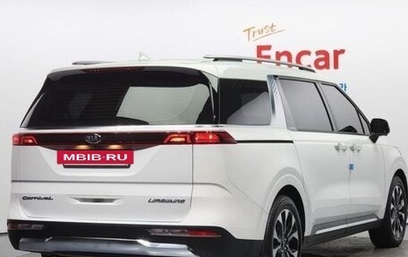 KIA Carnival, 2021 год, 2 800 000 рублей, 2 фотография