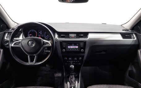 Skoda Rapid I, 2016 год, 1 290 000 рублей, 8 фотография