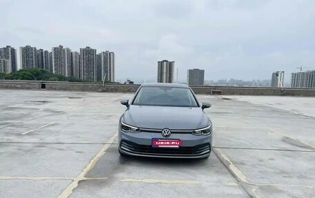 Volkswagen Golf VIII, 2021 год, 1 500 000 рублей, 2 фотография