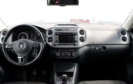 Volkswagen Tiguan I, 2015 год, 930 000 рублей, 11 фотография