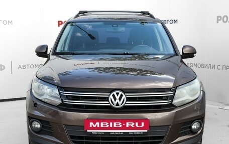 Volkswagen Tiguan I, 2015 год, 930 000 рублей, 2 фотография