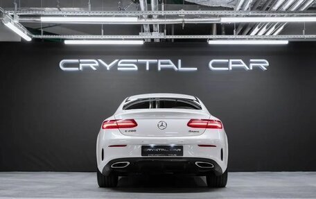 Mercedes-Benz E-Класс, 2018 год, 4 200 000 рублей, 6 фотография