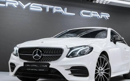 Mercedes-Benz E-Класс, 2018 год, 4 200 000 рублей, 8 фотография