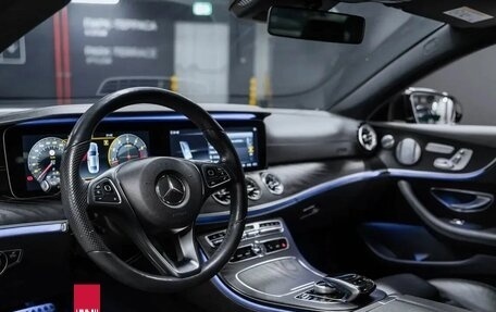 Mercedes-Benz E-Класс, 2018 год, 4 200 000 рублей, 12 фотография