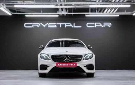 Mercedes-Benz E-Класс, 2018 год, 4 200 000 рублей, 7 фотография