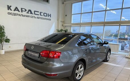 Volkswagen Jetta VI, 2013 год, 1 190 000 рублей, 2 фотография