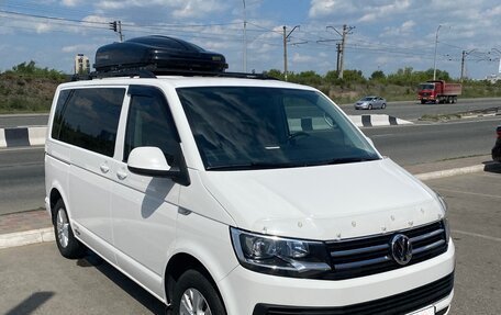 Volkswagen Caravelle T6 рестайлинг, 2016 год, 3 550 000 рублей, 7 фотография