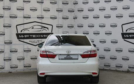 Toyota Camry, 2016 год, 2 280 000 рублей, 5 фотография