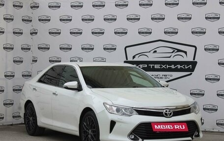 Toyota Camry, 2016 год, 2 280 000 рублей, 4 фотография