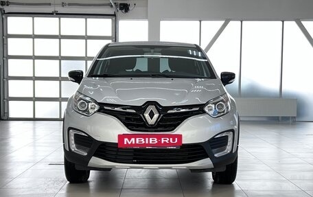 Renault Kaptur I рестайлинг, 2021 год, 1 580 000 рублей, 2 фотография