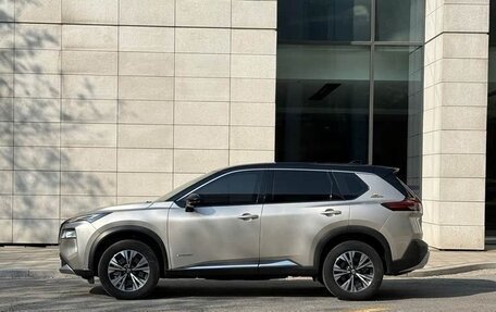 Nissan X-Trail, 2022 год, 2 100 000 рублей, 8 фотография