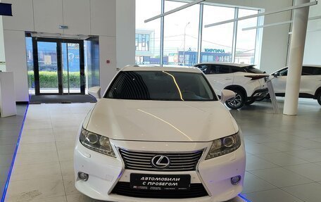 Lexus ES VII, 2013 год, 1 995 000 рублей, 3 фотография