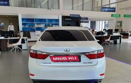 Lexus ES VII, 2013 год, 1 995 000 рублей, 8 фотография