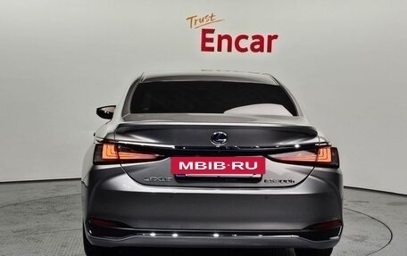 Lexus ES VII, 2022 год, 3 070 000 рублей, 4 фотография