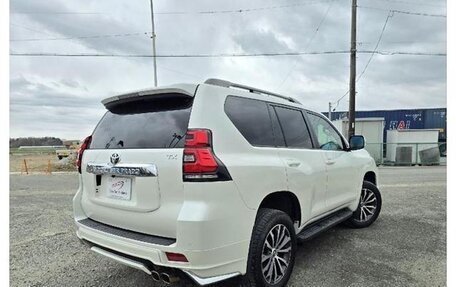 Toyota Land Cruiser Prado 150 рестайлинг 2, 2021 год, 4 150 014 рублей, 4 фотография