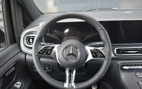 Mercedes-Benz V-Класс, 2024 год, 14 700 000 рублей, 13 фотография